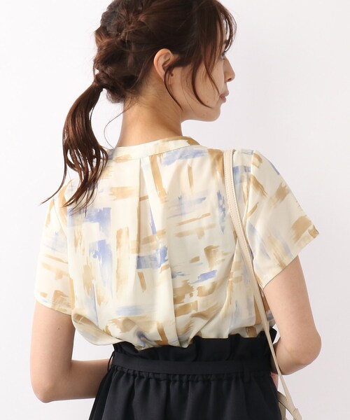 DRESKIP(ドレスキップ)の「◆アートプリント金ボタン使いブラウス(シャツ/ブラウス・レディース・ベージュ系その他3/ブルー系5/ライトイエロー系1・02/03/04)」の18枚目の写真