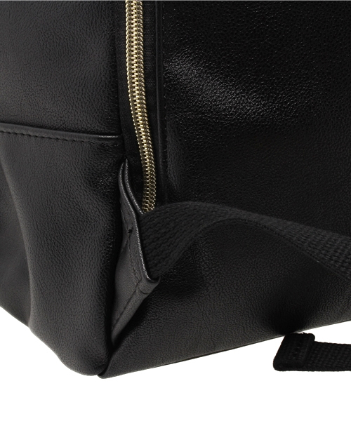 natural couture(ナチュラルクチュール)の「【natural couture NICE CLAUP】合皮リュック(バックパック/リュック・レディース・ホワイト/ブラック・FREE)」の13枚目の写真