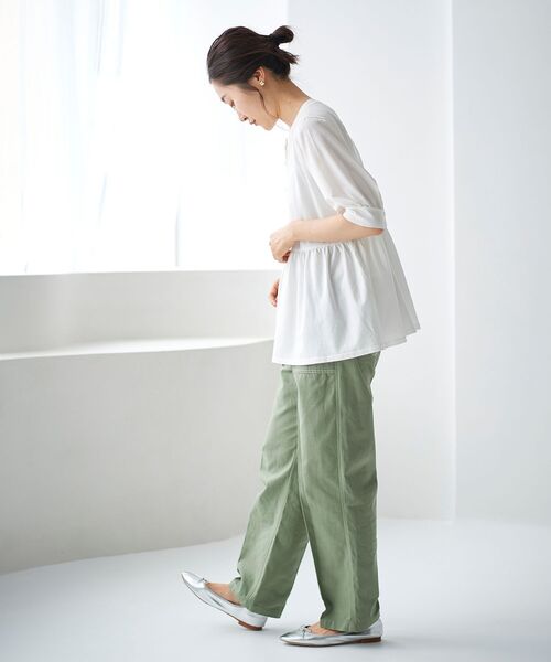 le.coeur blanc（ルクールブラン）の「パールボタンシルケット5分袖カーディガン（カーディガン/ボレロ・レディース・ブルー/ブラック/オフホワイト・38）」の7枚目の写真