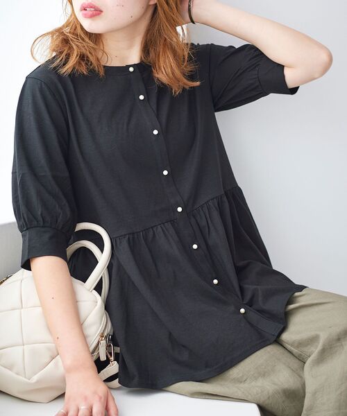 le.coeur blanc（ルクールブラン）の「パールボタンシルケット5分袖カーディガン（カーディガン/ボレロ・レディース・ブルー/ブラック/オフホワイト・38）」の19枚目の写真