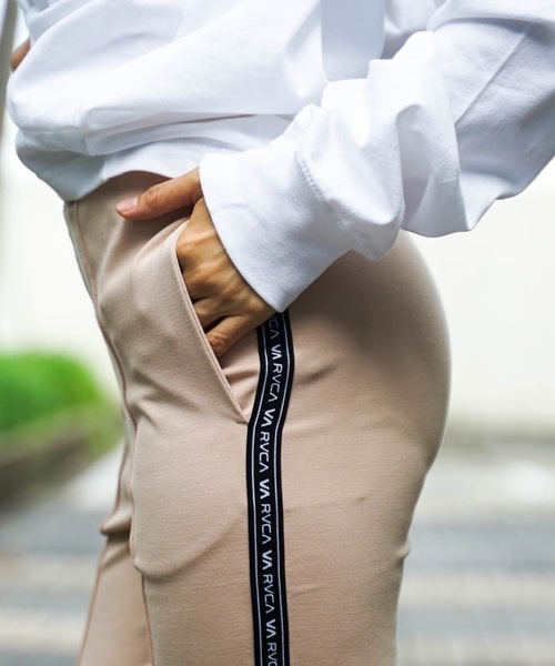 RVCA（ルーカ）の「RVCA レディース  TAPE RVCA CREASE PAN ロングパンツ【2022年夏モデル】/ルーカ（その他パンツ・レディース・ブラック/ベージュ/モスグリーン・MEDIUM/LARGE）」の21枚目の写真