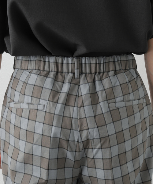 B.C STOCK(ベーセーストック)の「PLAID WIDE TAPERED パンツ(その他パンツ・メンズ・グレー/ブラック・MEDIUM/LARGE)」の16枚目の写真