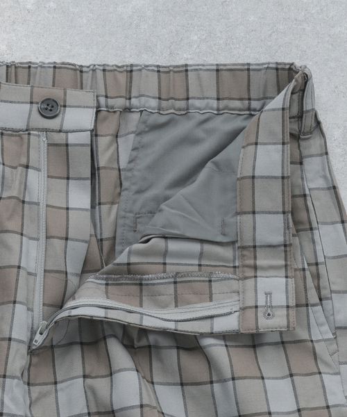 B.C STOCK(ベーセーストック)の「PLAID WIDE TAPERED パンツ(その他パンツ・メンズ・グレー/ブラック・MEDIUM/LARGE)」の10枚目の写真