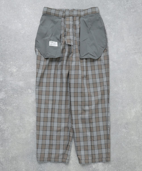 B.C STOCK(ベーセーストック)の「PLAID WIDE TAPERED パンツ(その他パンツ・メンズ・グレー/ブラック・MEDIUM/LARGE)」の9枚目の写真