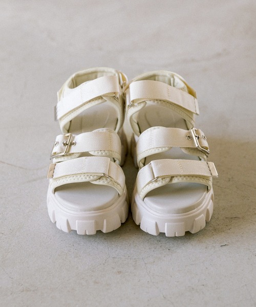 OLIVE des OLIVE（オリーブデオリーブ）の「コンバットソールスポーツサンダル（サンダル・レディース・ブラック/オフホワイト・SMALL/MEDIUM/LARGE）」の9枚目の写真