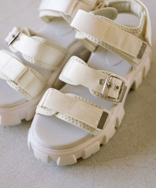 OLIVE des OLIVE（オリーブデオリーブ）の「コンバットソールスポーツサンダル（サンダル・レディース・ブラック/オフホワイト・SMALL/MEDIUM/LARGE）」の12枚目の写真