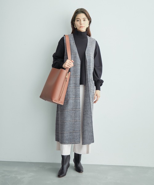 ROPE'（ロペ）の「【一部直営店舗・WEB限定】【2点セット】ジレ＋ボレロ  チェック柄リバーシブルコート（チェスターコート・レディース・ダークブラウン/ブラック・36/38）」の5枚目の写真