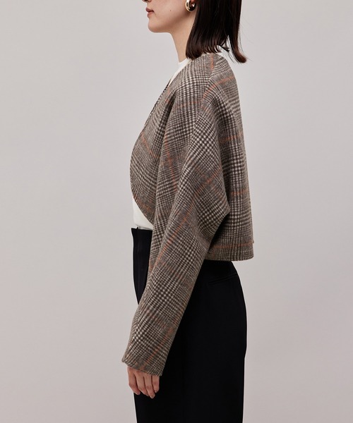 ROPE'（ロペ）の「【一部直営店舗・WEB限定】【2点セット】ジレ＋ボレロ  チェック柄リバーシブルコート（チェスターコート・レディース・ダークブラウン/ブラック・36/38）」の17枚目の写真