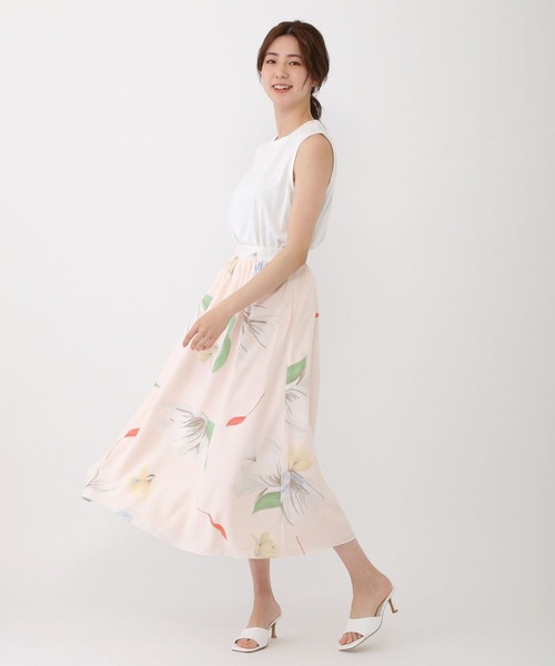 Love,Bonito(ラブボニート)の「クインリー エラスティック スカート アザレア ロマンス(スカート・レディース・ブラック/ピンク・MEDIUM/SMALL/LARGE)」の5枚目の写真