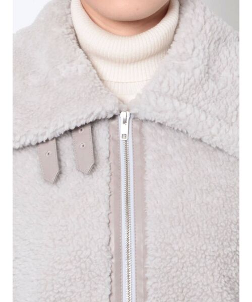 MERCURYDUO（マーキュリーデュオ）の「ボアボンバージャケット（その他アウター・レディース・ライトグレー/アイボリー・SMALL/MEDIUM）」の16枚目の写真