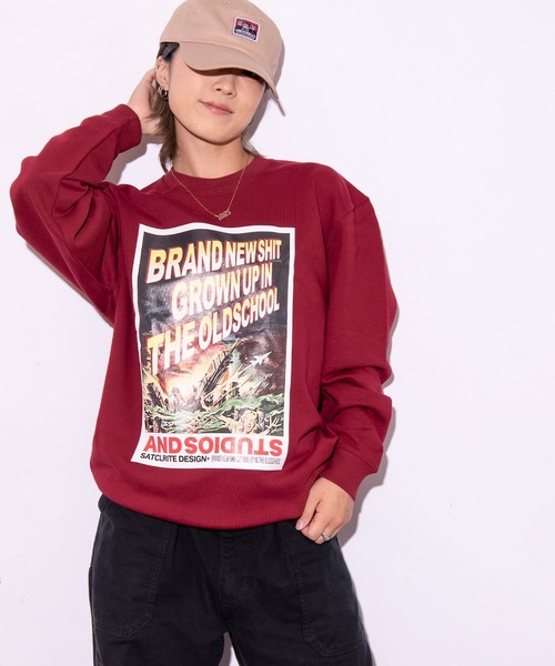 ANDSTUDIOS（アンドステュディオス）の「ANDSTUDIOS（アンドステュディオス）COLLIDE クルーネック ビッグシルエット スウェット トレーナー（スウェット・レディース・クリーム/グリーン/グレー/ワインレッド/パープル/カーキ/ブラック・ONE SIZE）」の19枚目の写真