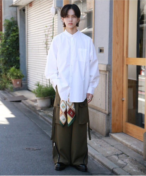 SPINNS(スピンズ)の「シルクライク総柄ユニセックススカーフ/首元・バッグ・ヘア・ビスチェ風にも◎(バンダナ/スカーフ・メンズ・G/K/I/A/M/H/F/E/B/J/D/C/L・ONESIZE)」の15枚目の写真