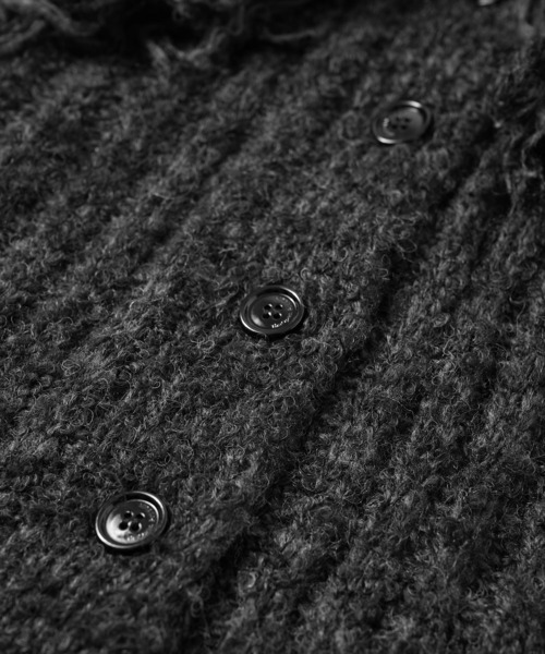 TheOpen Product(ザオープンプロダクト)の「THE OPEN PRODUCT /ザオープンプロダクト/ FRINGE DETAIL CARDIGAN GTO214KT005(ニット/セーター・レディース・ダークグレー/グリーン・1)」の14枚目の写真