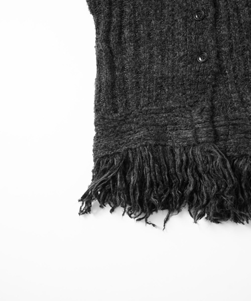 TheOpen Product(ザオープンプロダクト)の「THE OPEN PRODUCT /ザオープンプロダクト/ FRINGE DETAIL CARDIGAN GTO214KT005(ニット/セーター・レディース・ダークグレー/グリーン・1)」の12枚目の写真