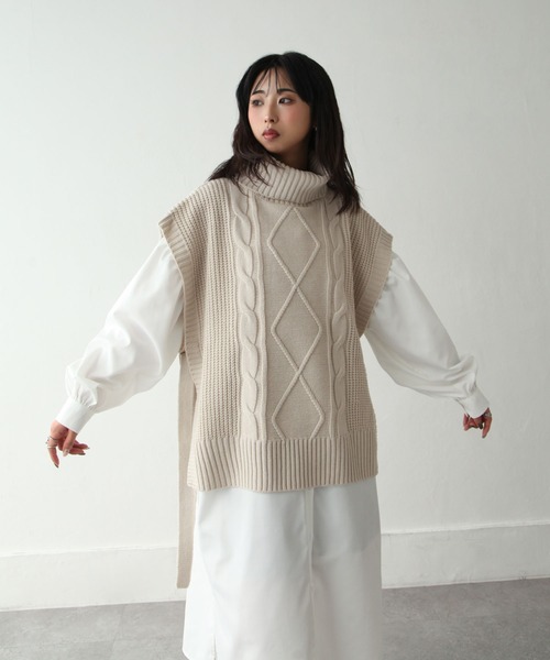 Chillfar(チルファー)の「5Gタートルニットベスト(ベスト・レディース・ライトベージュ/オレンジ/ブルー/ブラック・FREE)」の17枚目の写真