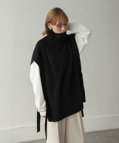 Chillfar(チルファー)の「5Gタートルニットベスト(ベスト・レディース・ライトベージュ/オレンジ/ブルー/ブラック・FREE)」の10枚目の写真