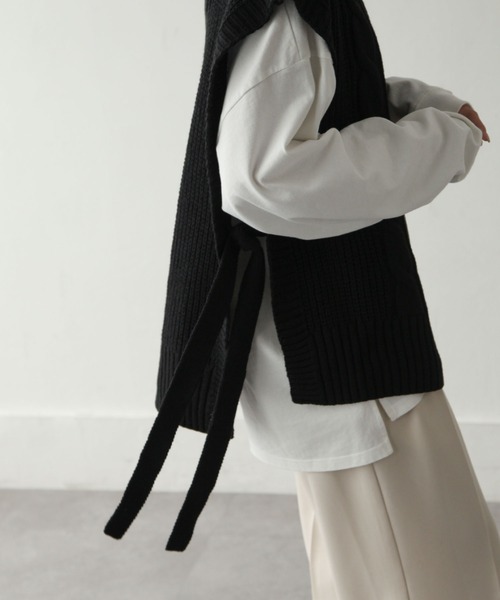 Chillfar(チルファー)の「5Gタートルニットベスト(ベスト・レディース・ライトベージュ/オレンジ/ブルー/ブラック・FREE)」の7枚目の写真