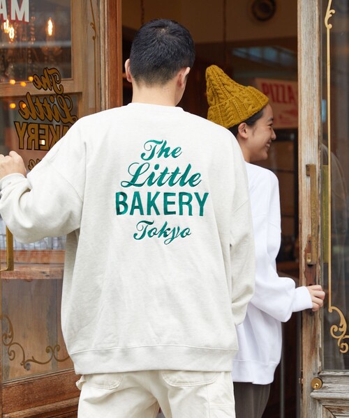 FREAK'S STORE（フリークスストア）の「【WEB限定】THE LITTLE BAKERY × FREAK'S STORE/リトルベーカリー THE LITTLE BAKERY 別注刺繍裏起毛スウェット（スウェット・レディース・ライトグレー/ブラック/オフホワイト/ピンク・SMALL/MEDIUM/LARGE）」の3枚目の写真