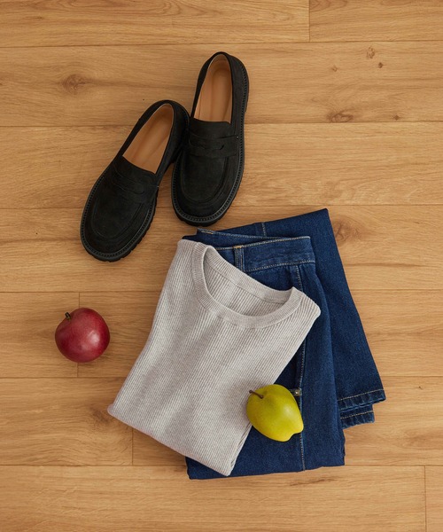 CHAN ME（チャンミ）の「クルーネックリブニット（ニット/セーター・レディース・アイボリー/ブラック/ブルー/ベージュ/ピンク/ブラウン/ライトグレー/ワイン/グリーン/ネイビー・MEDIUM/LARGE/X-LARGE/XX-LARGE）」の11枚目の写真