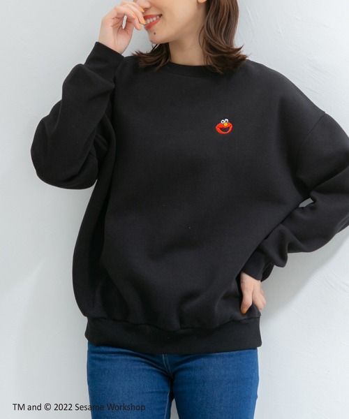 Honeys（ハニーズ）の「セサミ／ビッグスウェットトップス（スウェット・レディース・グリーン/オフホワイト/オートミール/ブルー/ブラック・M/L/LL）」の3枚目の写真