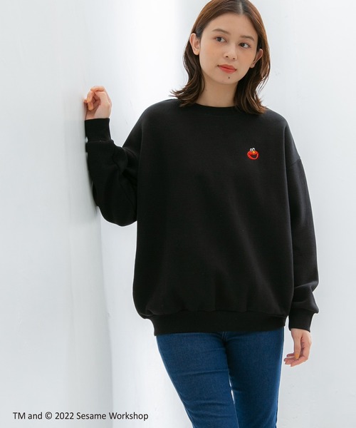 Honeys（ハニーズ）の「セサミ／ビッグスウェットトップス（スウェット・レディース・グリーン/オフホワイト/オートミール/ブルー/ブラック・M/L/LL）」の10枚目の写真