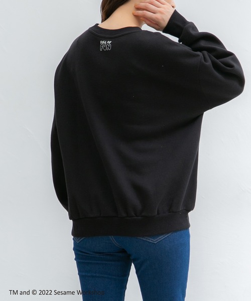 Honeys（ハニーズ）の「セサミ／ビッグスウェットトップス（スウェット・レディース・グリーン/オフホワイト/オートミール/ブルー/ブラック・M/L/LL）」の12枚目の写真