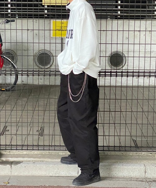 kutir（クティール）の「襟配色ハーフジップ（スウェット・メンズ・ブラック/オフホワイト・MEDIUM/LARGE）」の4枚目の写真