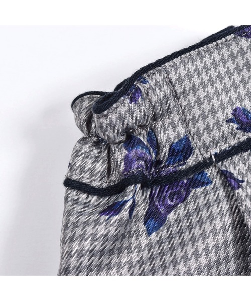 BeBe（ベベ）の「BeBe/【お揃い】千鳥チェックローズプリントキュロットパンツ(90~150cm)（その他パンツ・キッズ・レッド系その他/パープル系その他・140/150/120/130/100/110/90）」の13枚目の写真