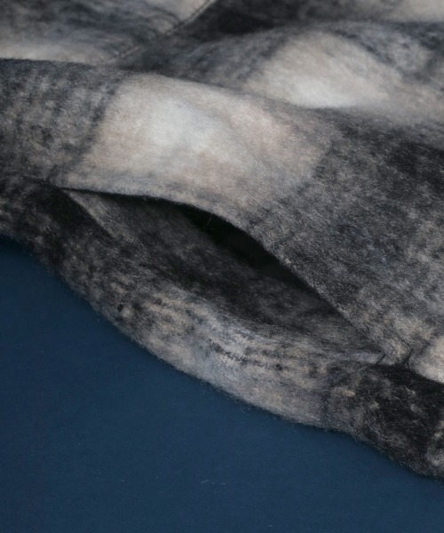 ANPAS（アンパス）の「Shaggy Oversize Ombre Check CPO Jacket