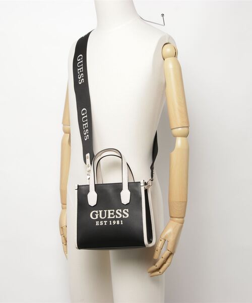 Guess（ゲス）の「SILVANA 2 Cmprtmnt Mini Tote（トートバッグ・レディース・オレンジ/ブラック・ONE SIZE）」の16枚目の写真