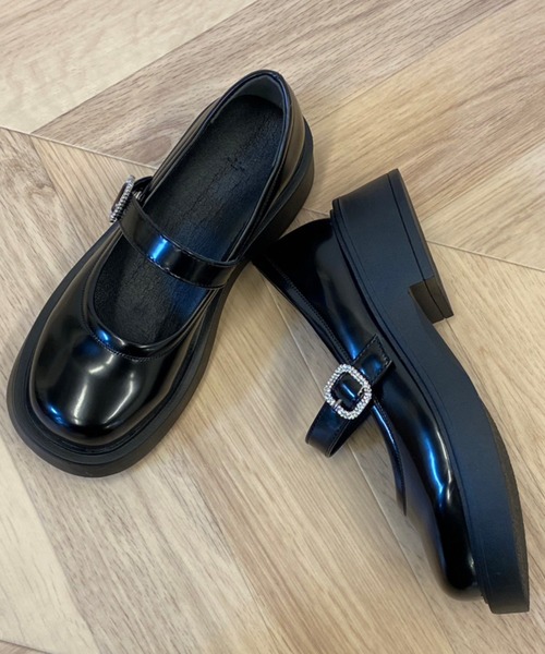 WEGO（ウィゴー）の「WEGO/ビジューバックルシューズ（ドレスシューズ・レディース・ブラック・MEDIUM/LARGE）」の2枚目の写真