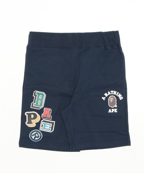 A BATHING APE（アベイシングエイプ）の「MULTI FONTS SWEAT