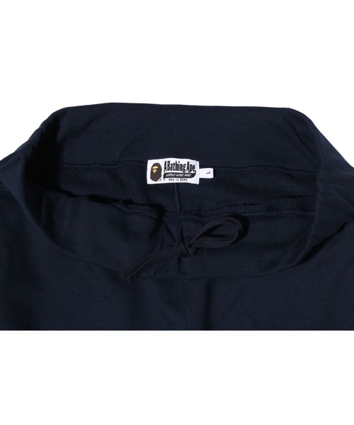 A BATHING APE（アベイシングエイプ）の「MULTI FONTS SWEAT SHORTS M