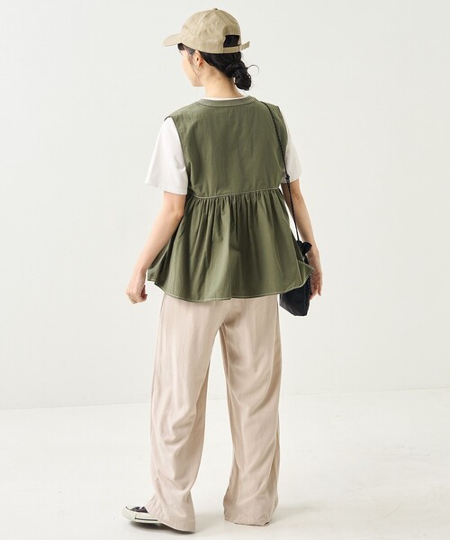 FREAK'S STORE（フリークスストア）の「カシュクール配色ステッチベスト（ベスト・レディース・オリーブ/ブラック/オフホワイト・ﾌﾘ-）」の9枚目の写真