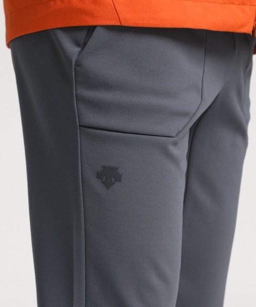 DESCENTE(デサント)の「スウェットパンツ / SWEAT PANTS(スウェットパンツ・メンズ・ブラック/シルバー/グレー・MEDIUM/LARGE/SMALL/X-LARGE)」の13枚目の写真