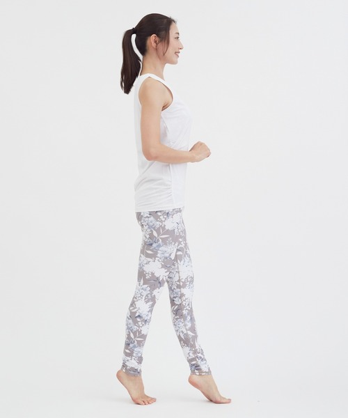 Julier Yoga and Relax(ジュリエヨガアンドリラックス)の「Julier Ecocoベア天竺タンクトップ(その他トップス・レディース・ピンク/ホワイト/ブラック・1/0)」の10枚目の写真