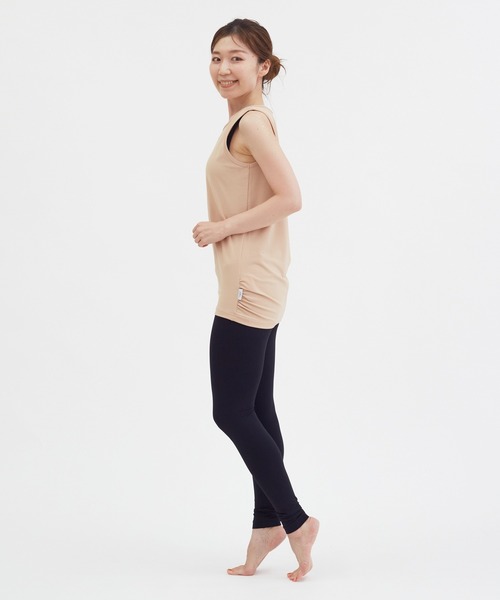 Julier Yoga and Relax(ジュリエヨガアンドリラックス)の「Julier Ecocoベア天竺タンクトップ(その他トップス・レディース・ピンク/ホワイト/ブラック・1/0)」の20枚目の写真
