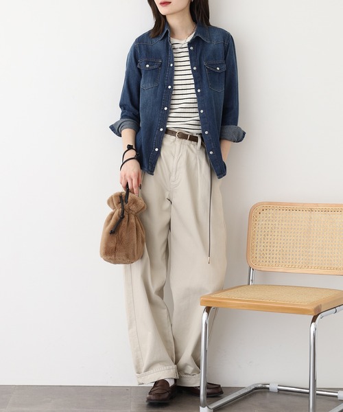 atONE（アットワン）の「atONE ウエスタンデニムシャツ ライトデニム 長袖（シャツ/ブラウス・レディース・ブルー/ネイビー・LL/3L/L/M/4L）」の21枚目の写真