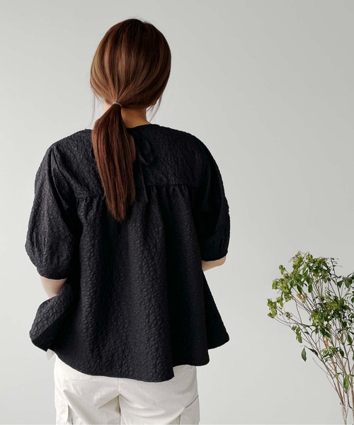 Meli rich（メリーリッチ）の「ジャガードペプラム5分袖ブラウス（シャツ/ブラウス・レディース・アイボリー/イエロー/ブラック・FREE）」の17枚目の写真