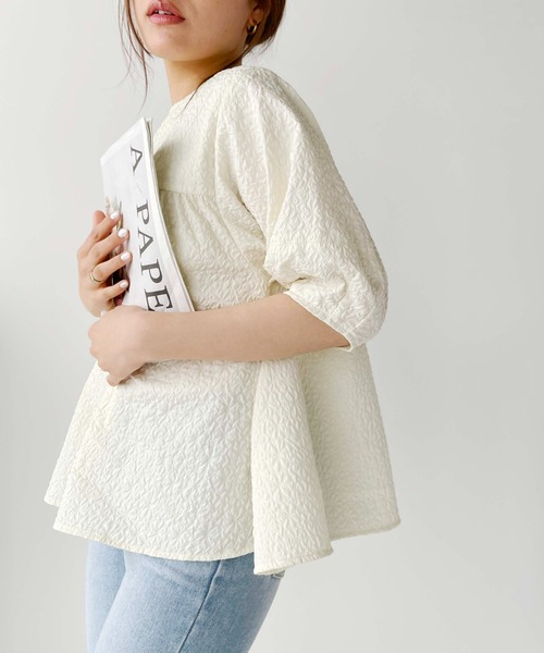 Meli rich（メリーリッチ）の「ジャガードペプラム5分袖ブラウス（シャツ/ブラウス・レディース・アイボリー/イエロー/ブラック・FREE）」の6枚目の写真