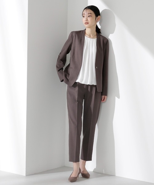 NATURAL BEAUTY BASIC（ナチュラルビューティーベーシック）の「◇＜リネンライクセットアップ＞テーパードパンツ（その他パンツ・レディース・グレイッシュベージュ/チャコールグレー・LARGE/X-SMALL/MEDIUM/SMALL）」の2枚目の写真