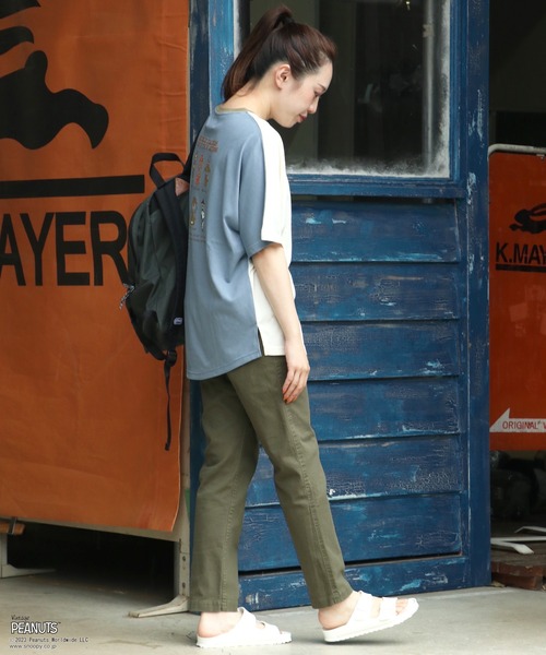 KRIFF MAYER Lady's Collection（クリフメイヤーレディースコレクション）の「スヌーピードルマンT（Tシャツ/カットソー・レディース・カーキ/ライトブラウン/チャコール/カラフル/ナチュラル・LARGE/MEDIUM）」の19枚目の写真