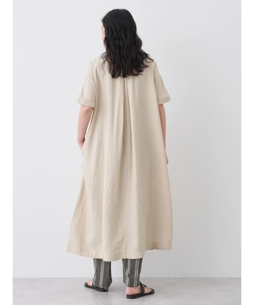 AMERICAN HOLIC(アメリカンホリック)の「リネンブレンドバンドカラーワンピース(ワンピース・レディース・ネイビー/ブラウン/ストライプ/ライトベージュ・M/L)」の11枚目の写真