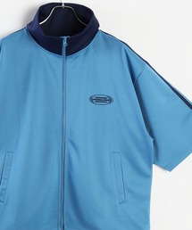 半袖トラックジャケット