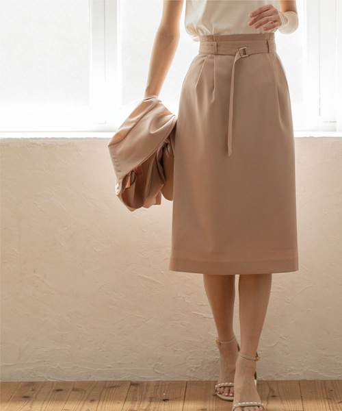 index（インデックス）の「◆≪エマール検証済 洗える≫セットアップ対応 ベルト付タイトスカート【洗濯機洗い可/接触冷感/イージーケア等】（スカート・レディース・チャコールグレー/ブラック/キャメル/グリーン・36/38/40/42）」の4枚目の写真