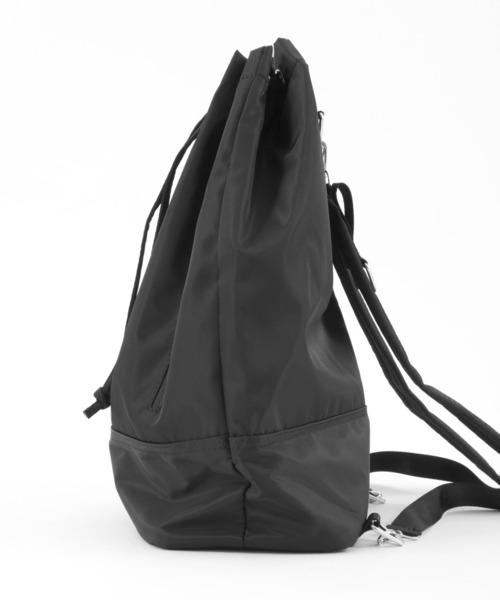 Figments(フィグメンツ)の「巾着バックパック(バックパック/リュック・レディース・ブラック/シルバー・FREE)」の7枚目の写真