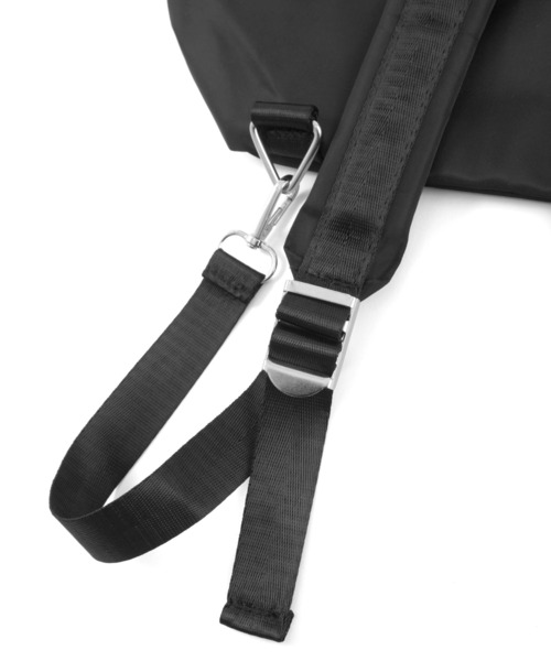 Figments(フィグメンツ)の「巾着バックパック(バックパック/リュック・レディース・ブラック/シルバー・FREE)」の12枚目の写真