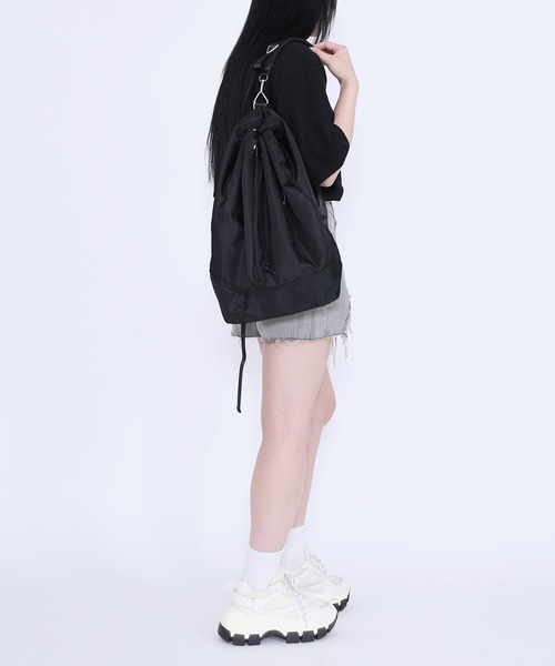 Figments(フィグメンツ)の「巾着バックパック(バックパック/リュック・レディース・ブラック/シルバー・FREE)」の18枚目の写真