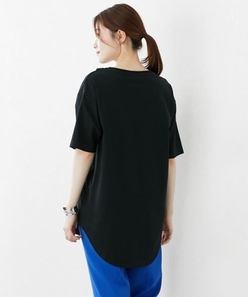 nissen（ニッセン）の「裾ラウンドロゴプリントＴシャツ【接触冷感・ＵＶカット】（Tシャツ/カットソー・レディース・ブルー/アイボリー/ブラック・LL/M/L）」の11枚目の写真