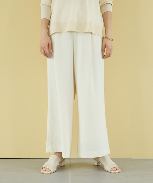 Elura（エルーラ）の「サラサラサマーワイドパンツ（その他パンツ・レディース・ネイビー/ホワイト/ブラック/グリーン系その他4/グリーン系その他/ダークネイビー/ブラック系その他/カーキ/ブルー系その他6/グレー系その他7・SMALL/LARGE/MEDIUM）」の3枚目の写真